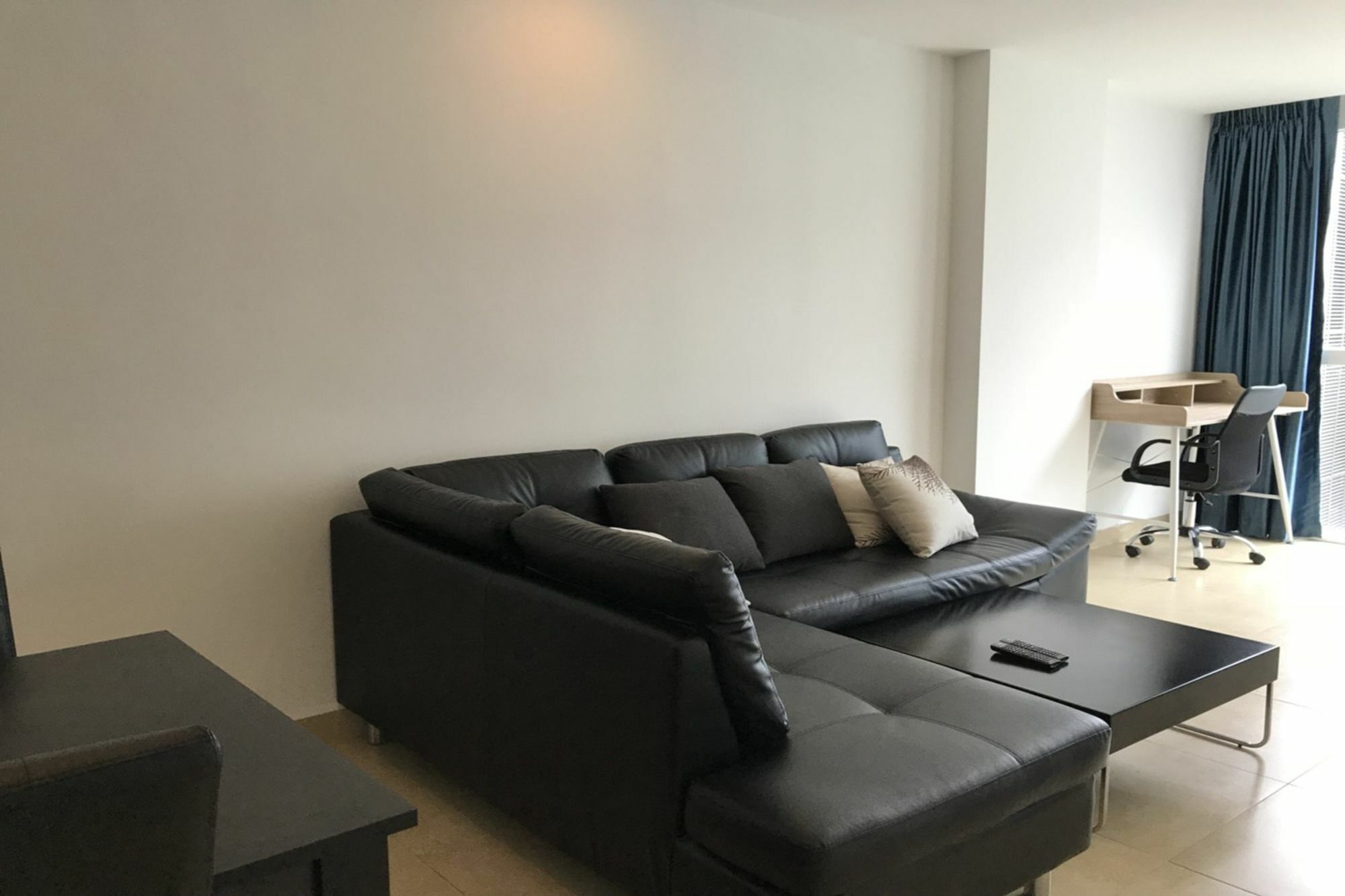 Uplus Avenue Residence Pattaya Exterior foto